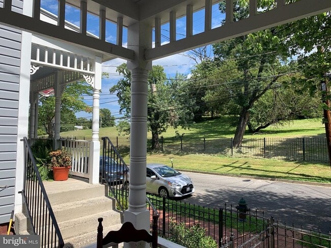 Photo - 2237 14th St SE