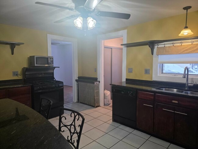 Photo - 175 Eagle St Unidad Lower