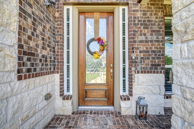 Photo - 25710 Oakwood Knoll Dr