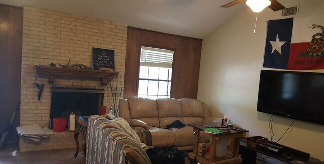 Photo - 1809 Southwood Dr