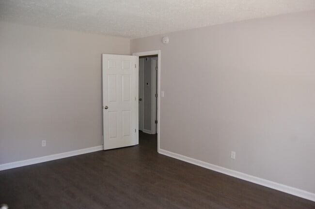 Photo - 963 Center St SW Unit 963 Center St, #963