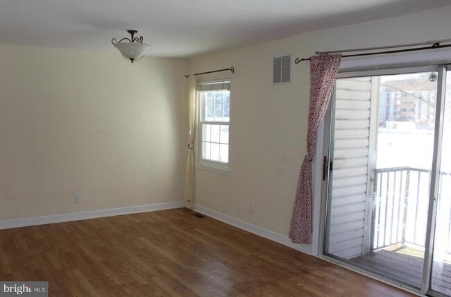 Photo - 10408 Parthenon Ct