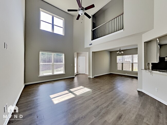 Photo - 218 Hardy Water Dr SE