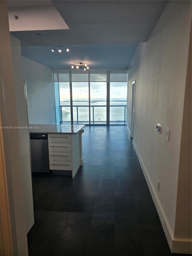 Photo - 888 Biscayne Blvd Condominio Unidad 4406