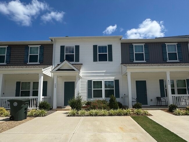 3 br 2.5 townhome minutes from I-85 - 3 br 2.5 townhome minutes from I-85