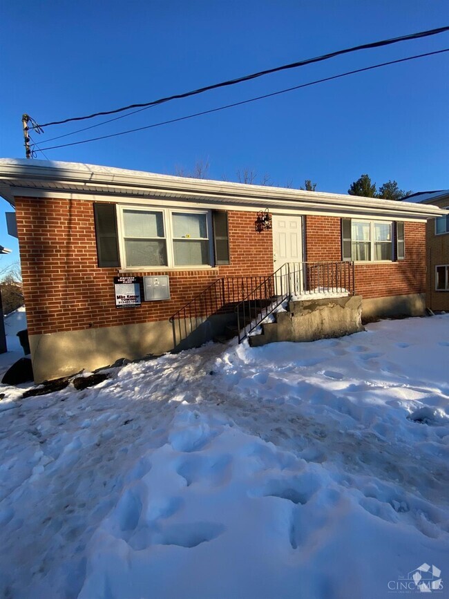 Building Photo - 854 Overlook Ave Rental