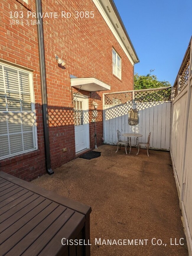 Photo - 103 Private Rd 3085