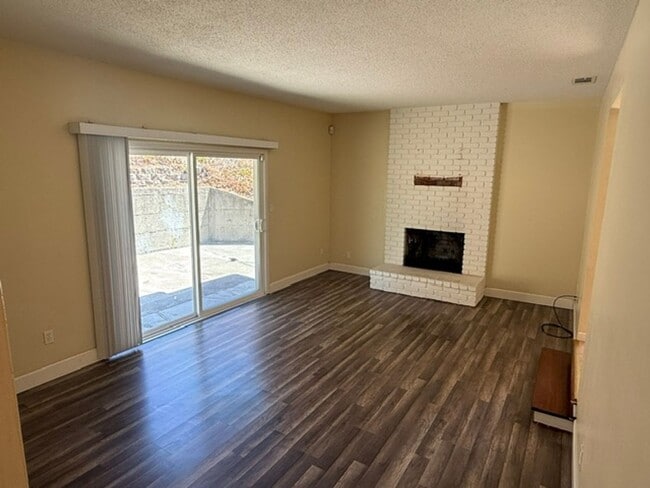 Photo - 2668 O'Donnell Dr