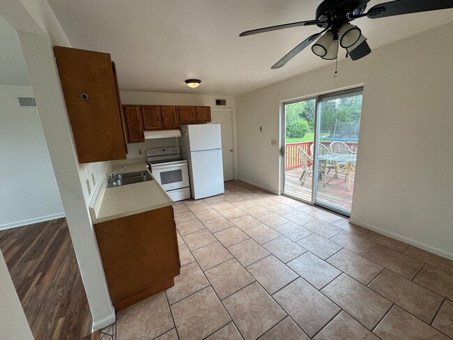 Photo - 1627 Blue Jay Dr
