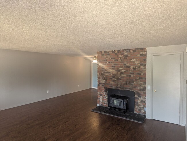 Photo - 1108 N 16th St