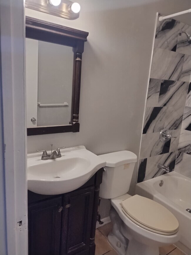 Photo - Brookfield #1