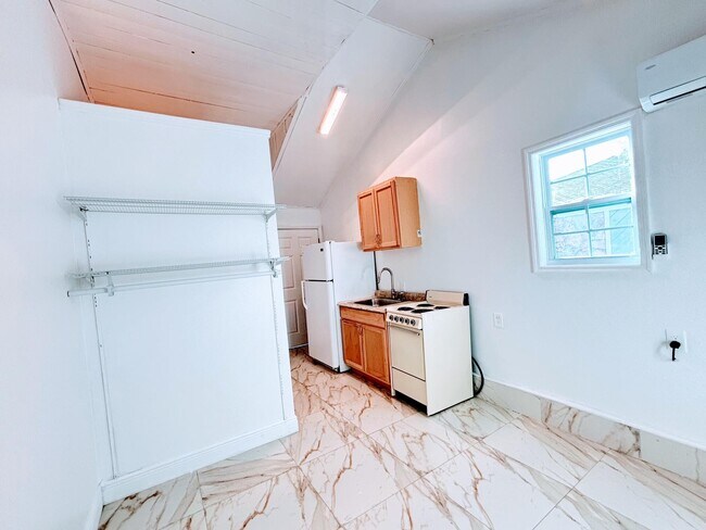 Photo - 806 Ridgewood Dr