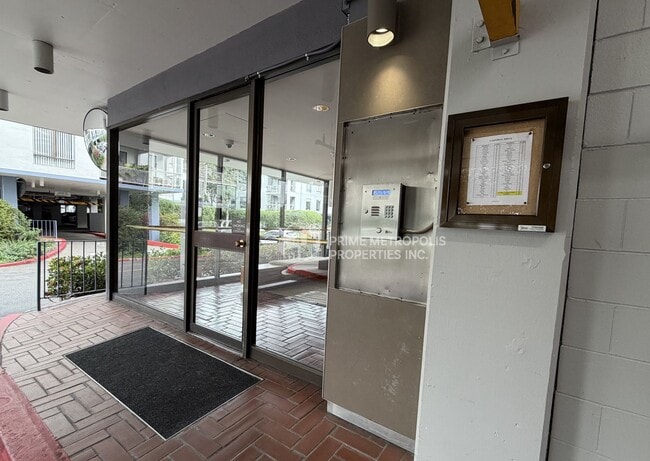 Photo - 5 Admiral Dr