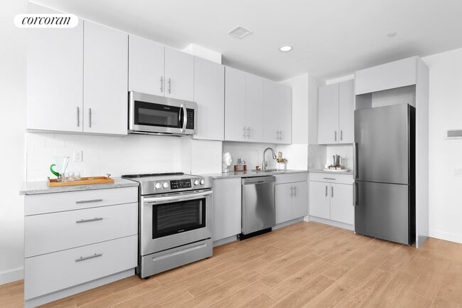 Photo - 912 Broadway-