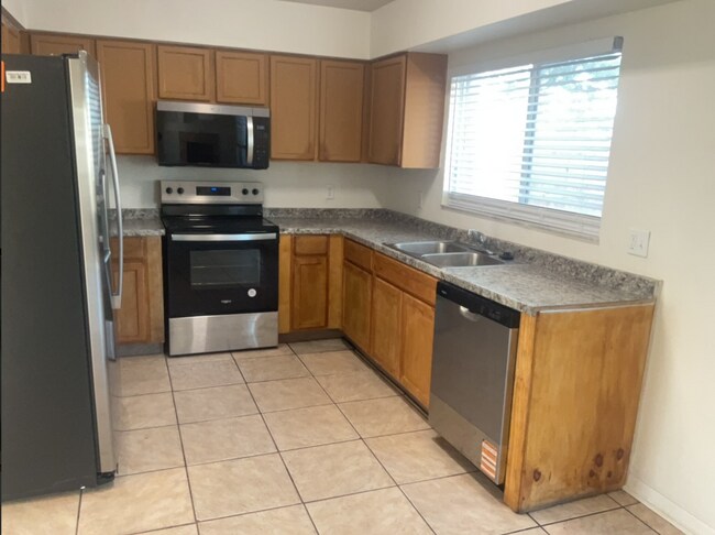 Photo - 12639 Longcrest Dr