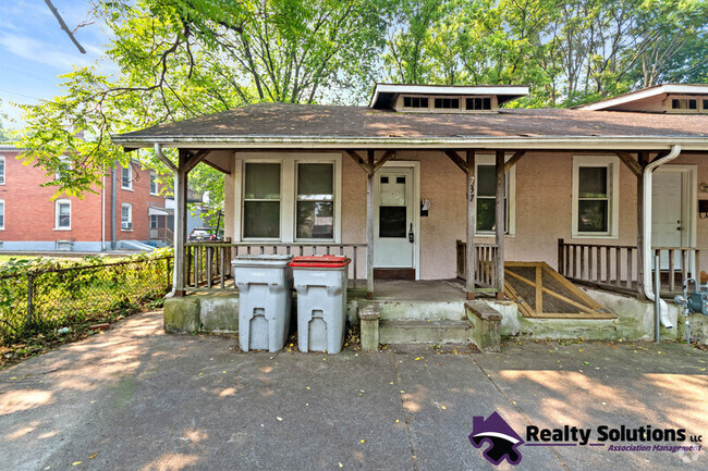 Building Photo - 733 E Cherry St Unit 1 Rental