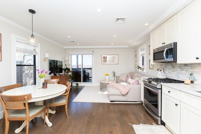 Photo - 498 Sumner St Unit PH