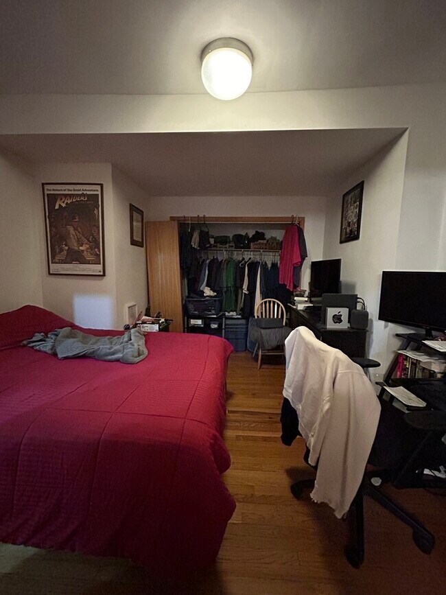 Photo - 628 W Patterson Ave