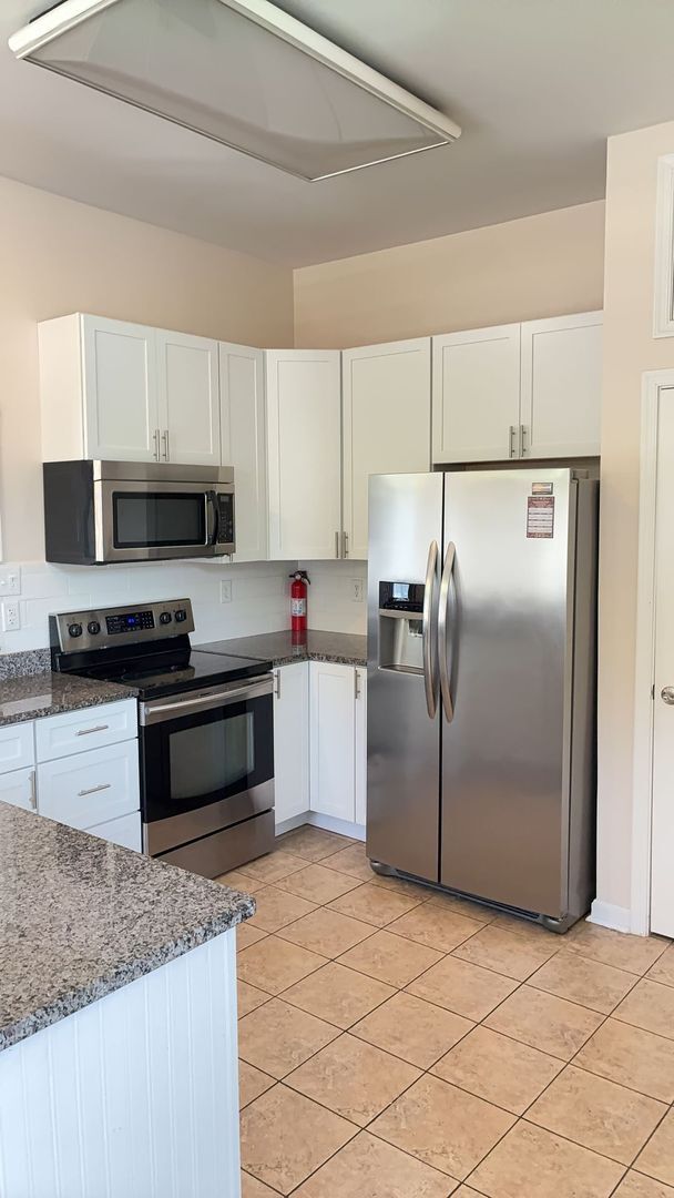 Photo - Nice Three-bedroom Two Car Garage corner lot