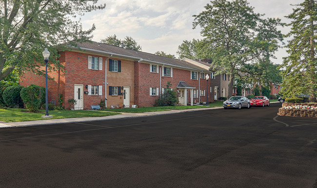 Photo - Elmwood Terrace Apartments and Townhomes