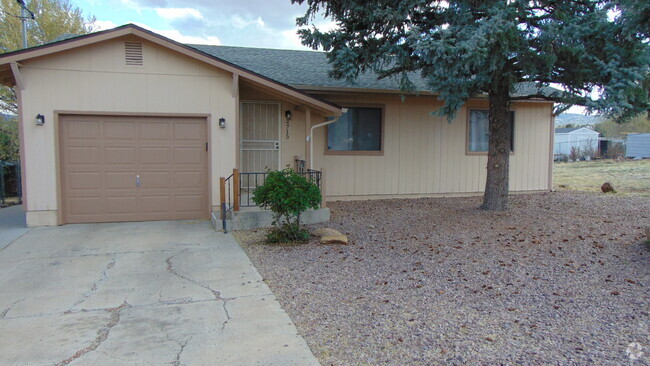 Building Photo - 4715 E Donna Dr Rental