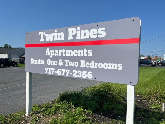 Twin Pines - Twin Pines Apartments