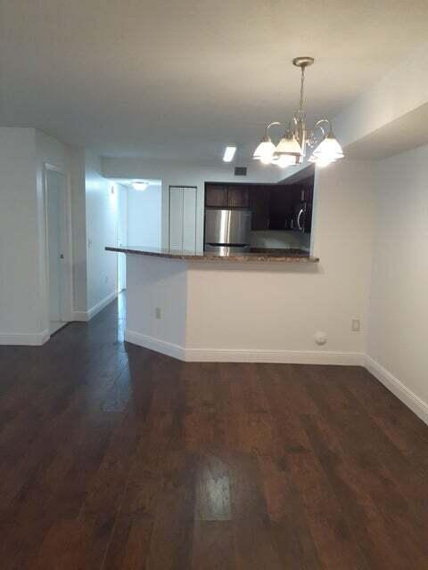 Building Photo - 4151 San Marino Blvd Unit 101 Rental
