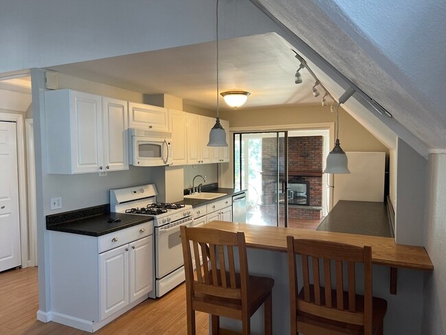 Photo - 21 Hawthorn Ave Unidad 2