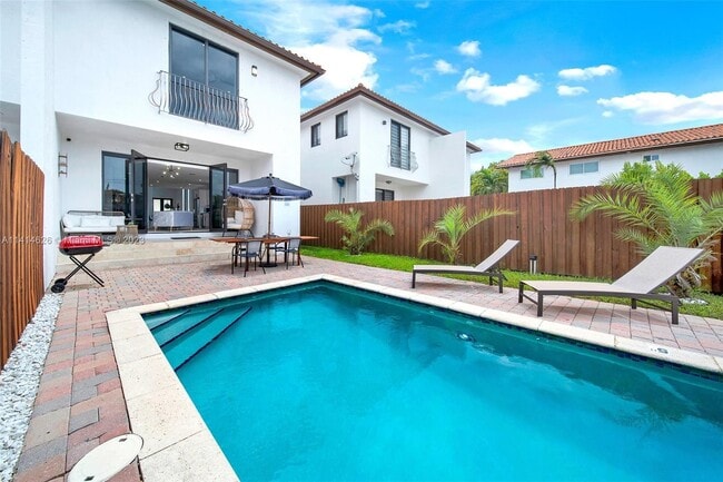 Photo - 3022 SW 17th St