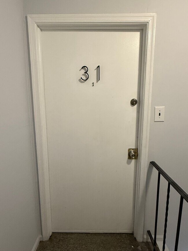 Photo - Newly Updated 2 Bed in Aston