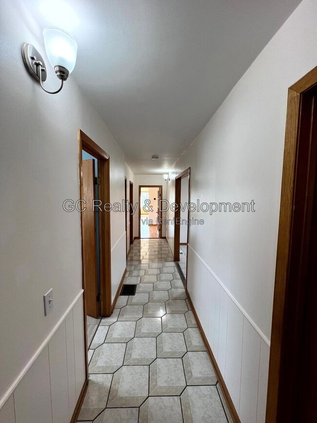 Photo - 4447 N Melvina Ave Unit 1