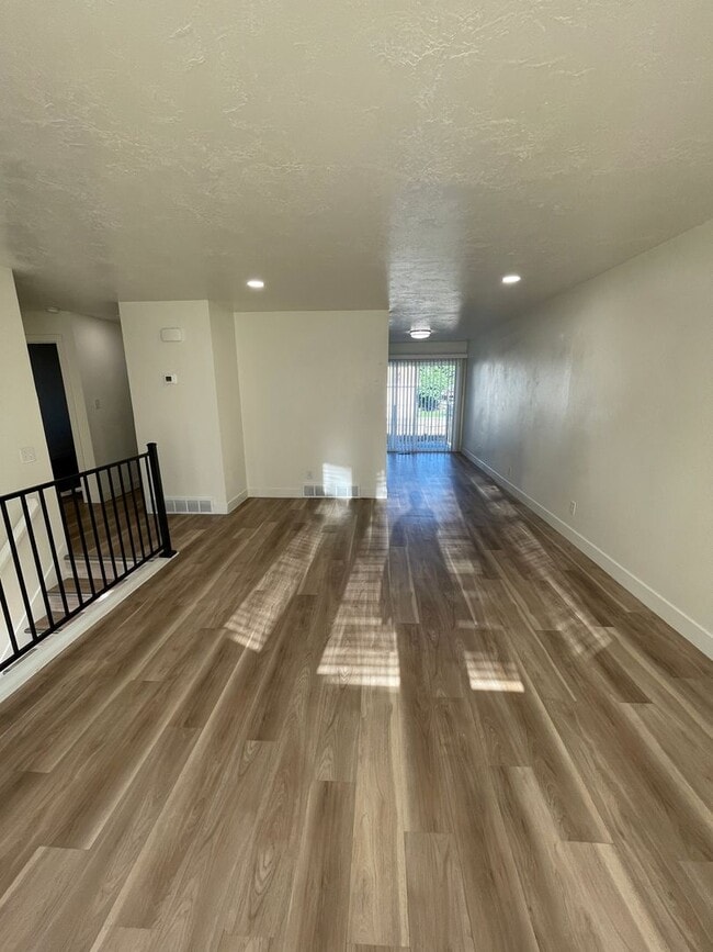 Photo - 3-Bedroom Twin Home with Private Backyard