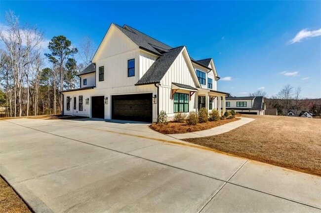 Photo - 155 Dean Dr