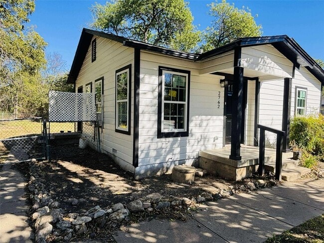 Photo - 2762 Beverly Hills Dr