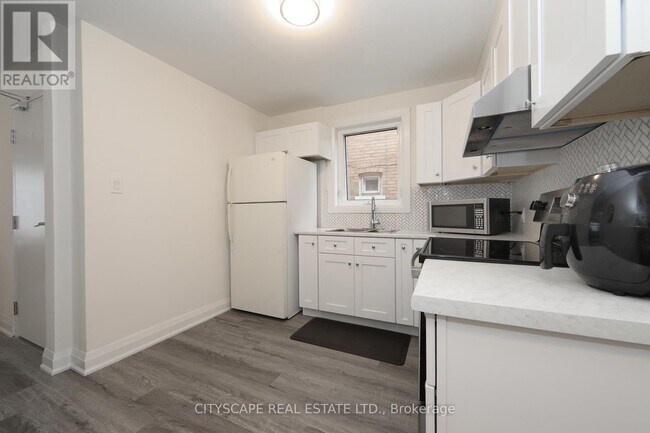 Photo - 459 Hopewell Ave Unit Main