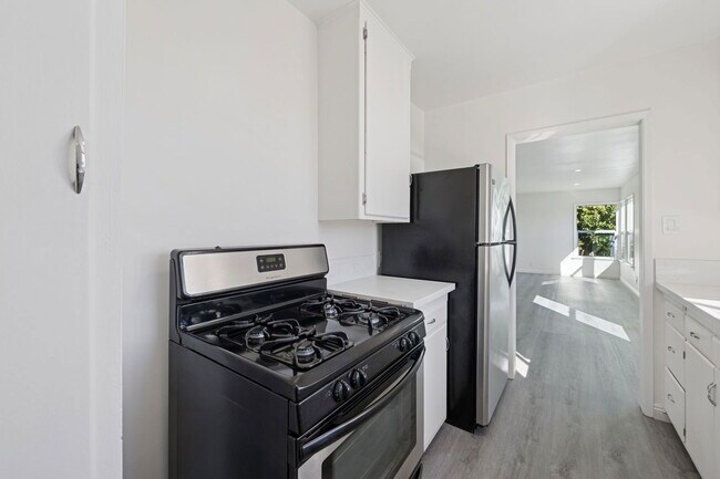 Photo - 12415 Cedar Ave Unit A