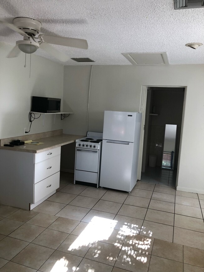 Photo - 2037 Linden Rd Unit 2037 linden rd  A