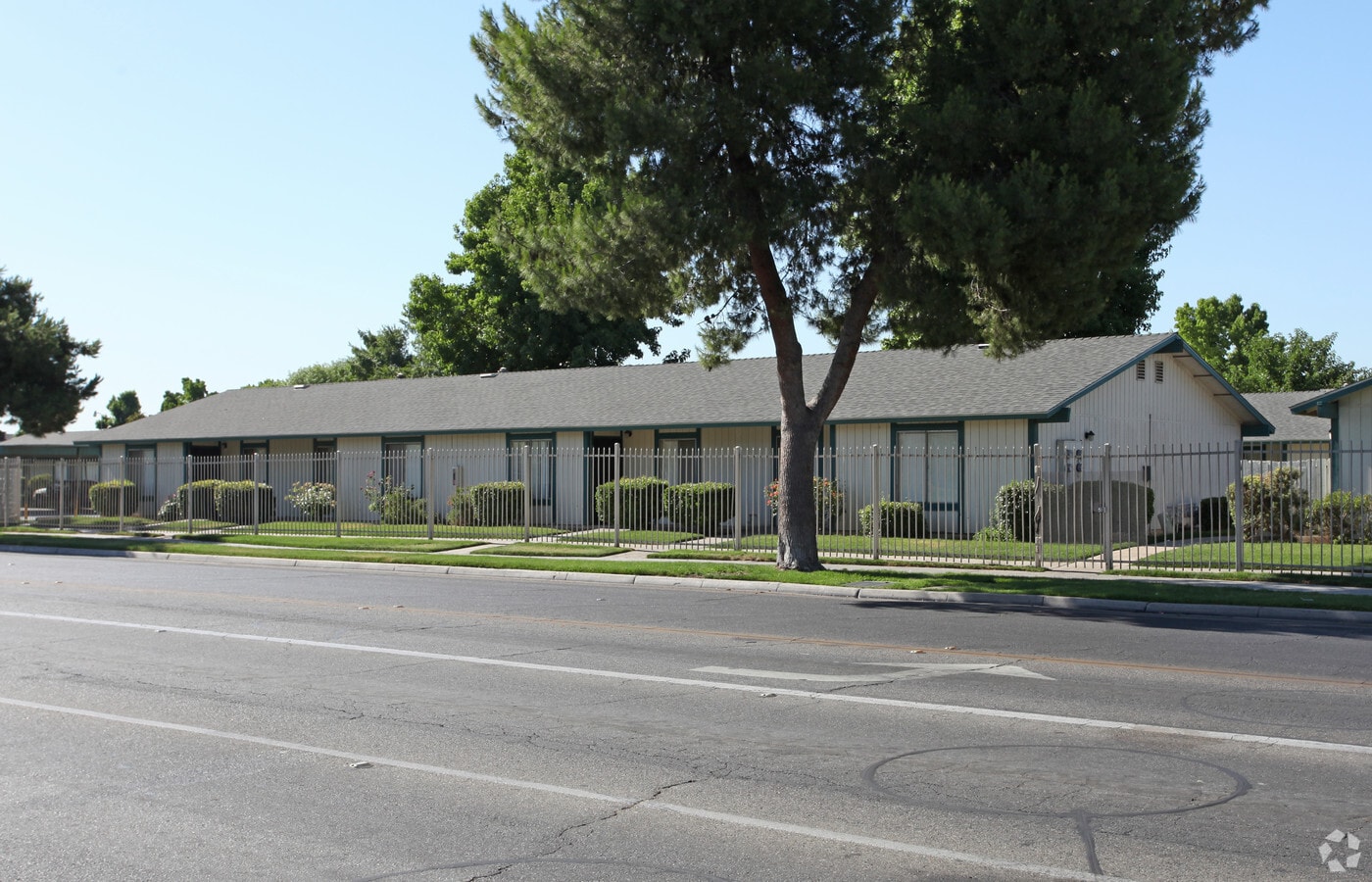 Cedar Creek - Cedar Creek Apartments
