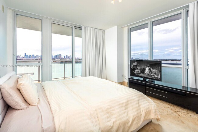 Photo - 520 West Ave Unit 1405