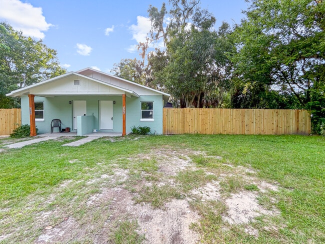 Building Photo - 306 SW 19th Ave Rental