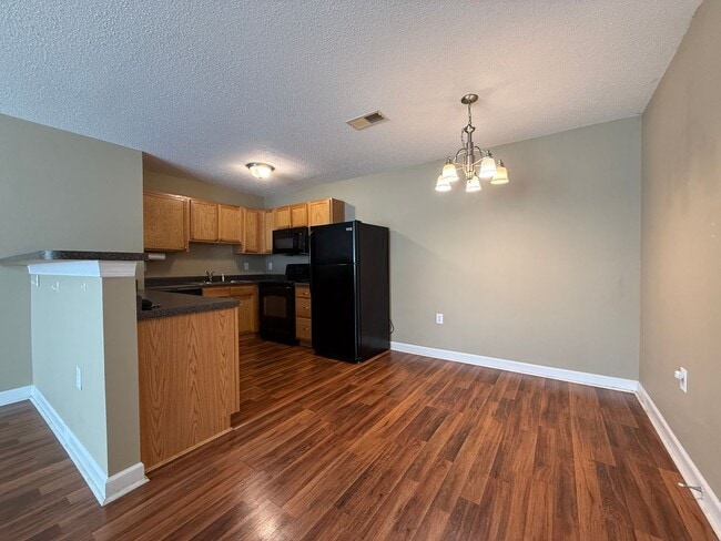 Photo - 1860 Crest Hollow Dr Unit 203