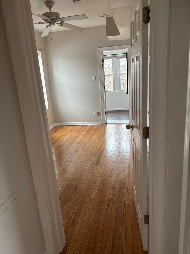 Photo - 8052 S Aberdeen St