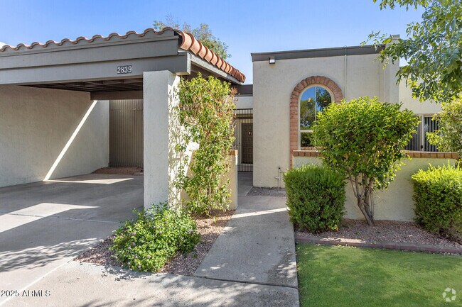 Building Photo - 2839 E Montecito Ave Rental