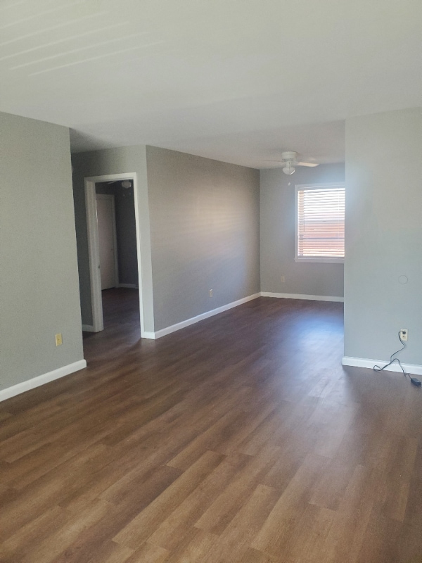 Photo - 1234 E Elm St Unidad 1242