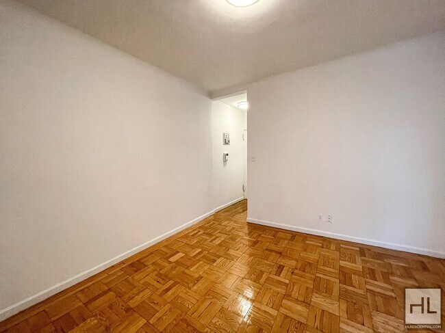 Photo - EAST 88 STREET Unit 2D