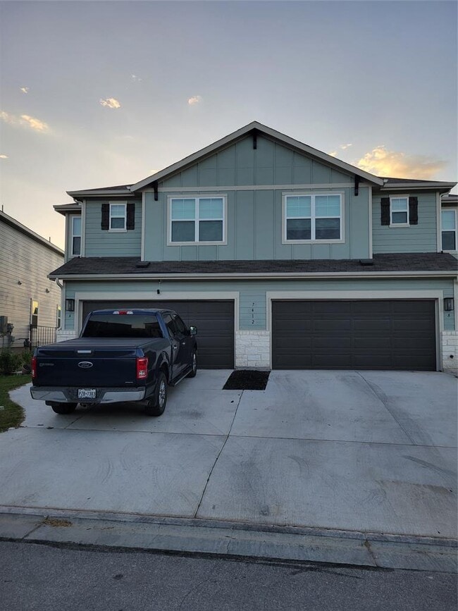 Photo - 7412 Sparkling Light Dr