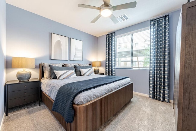 Solara Vista apartments — community photo