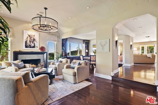 Photo - 1357 Miller Dr