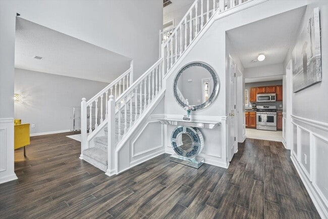 Photo - 6876 Foxfire Pl