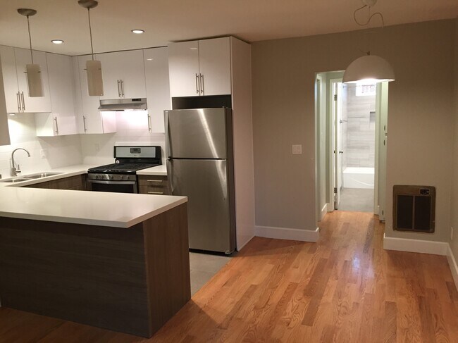 Photo - 4443 Clayton Ave Unit 2